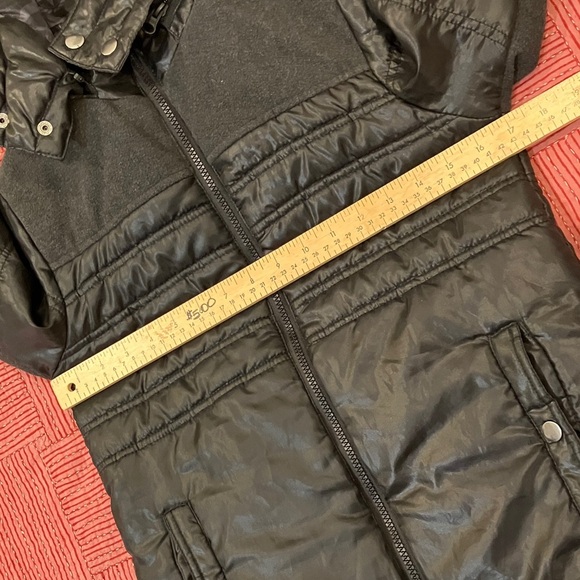 Westbound youth boys size medium - 8 to 10 years puffer jacket with hood - Picture 9 of 16